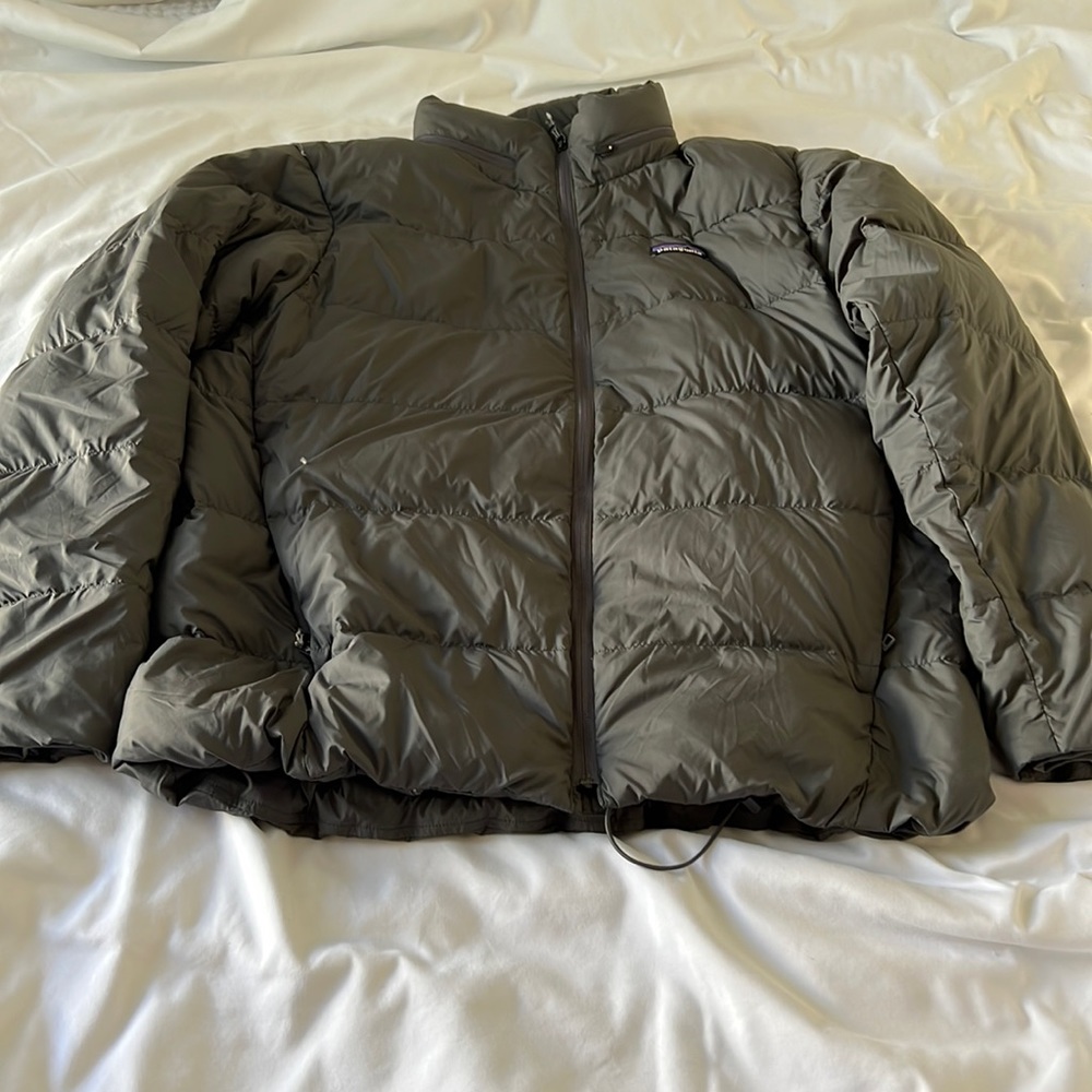 Patagonia Men's Silent Down Jacket